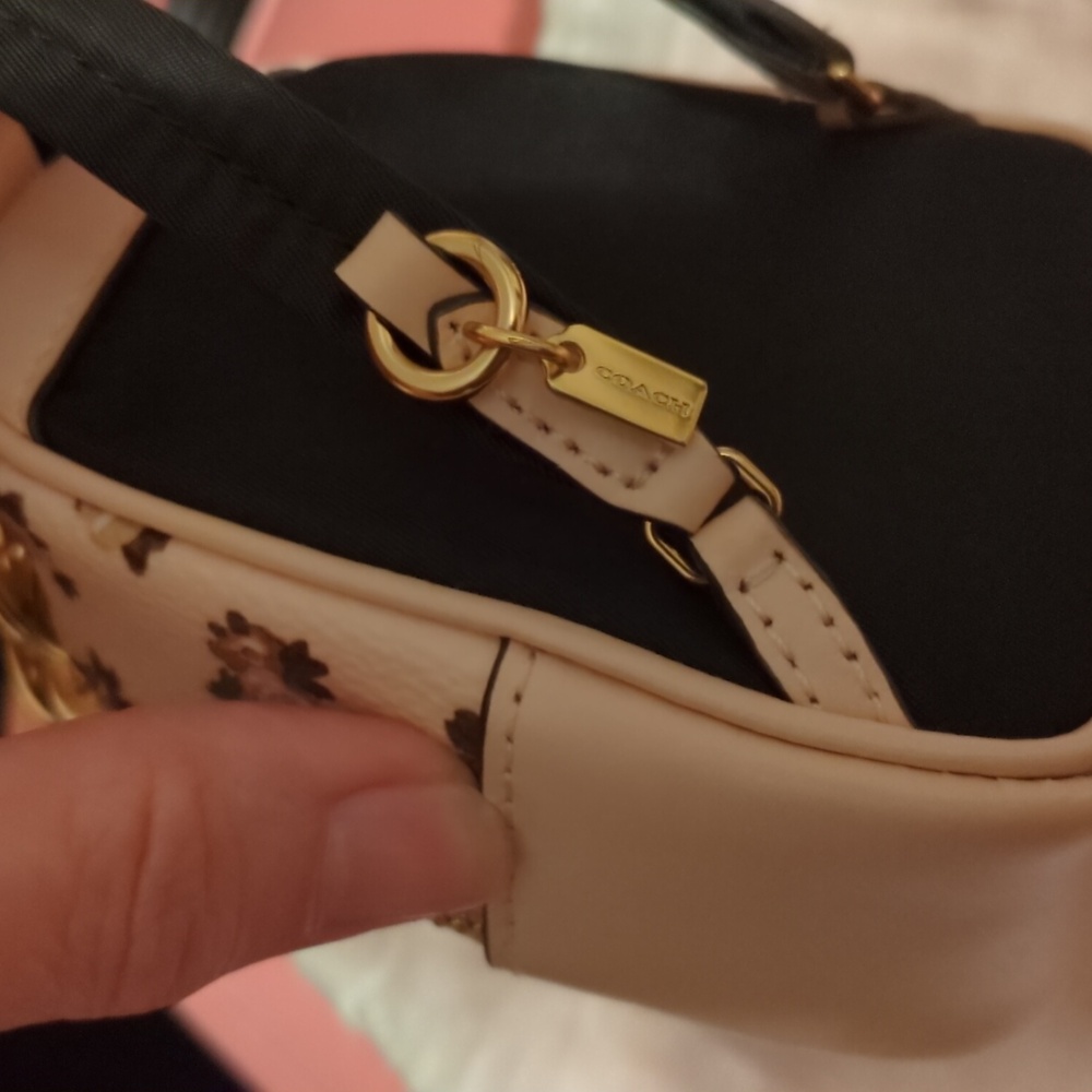 Coach Mini Court Backpack Bag Charm With Rosette Print in gold/blush multi - Picture 5 of 14